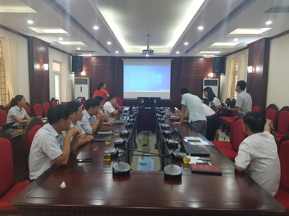 VNPT Hà Nội giới thiệu dịch vụ VNPT E-cabinet cho UBND Huyện Thường Tín